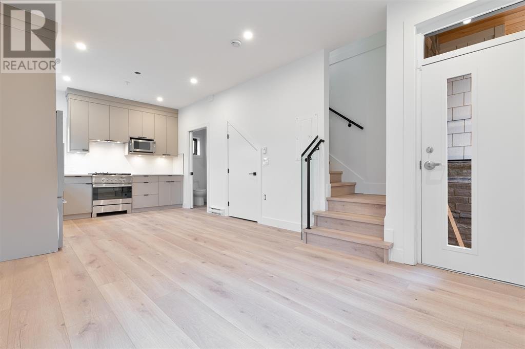 2636 WARD STREET - Photo 1