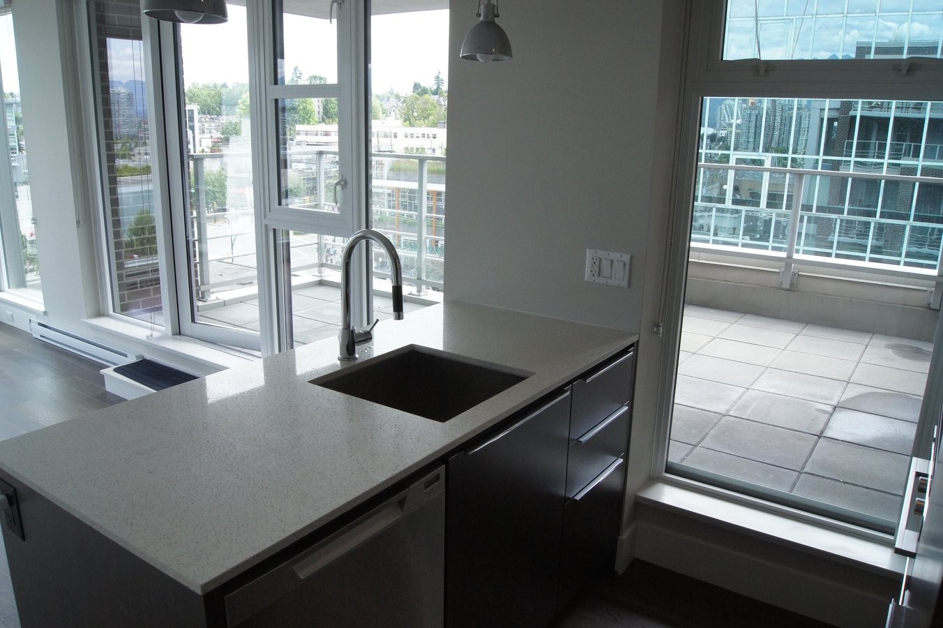 538 West 7th Avenue - Photo 7