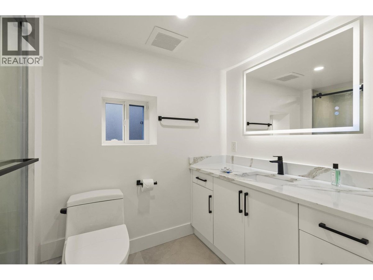 529x DUNBAR STREET - Photo 5