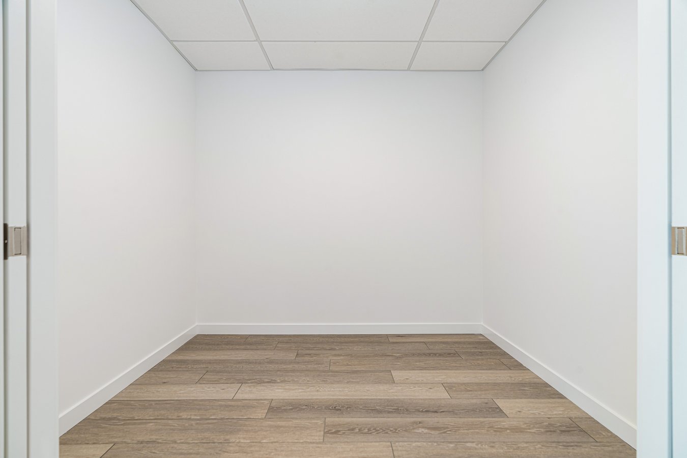 3137 West Broadway - Photo 5