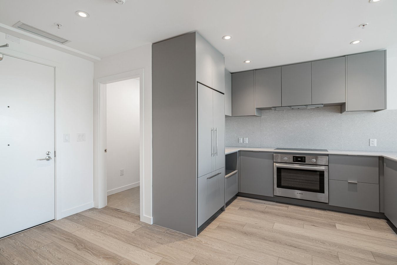3137 West Broadway - Photo 2