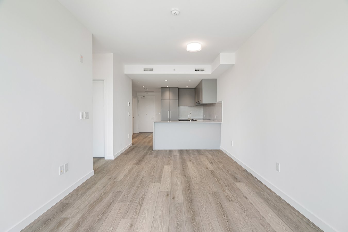 3137 West Broadway - Photo 1