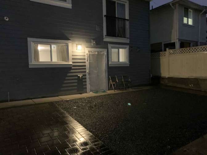 East 63rd Avenue - Photo 3