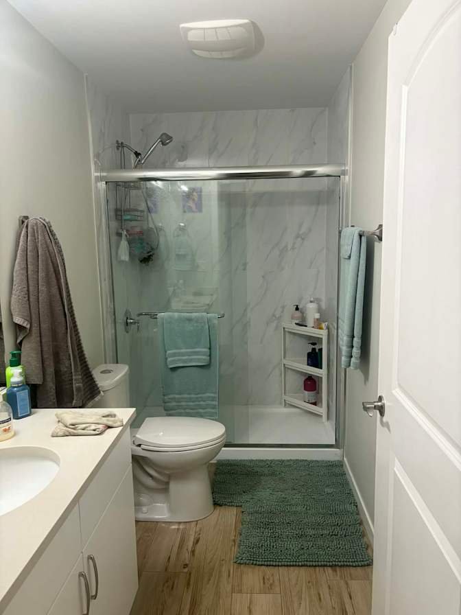 East 63rd Avenue - Photo 4