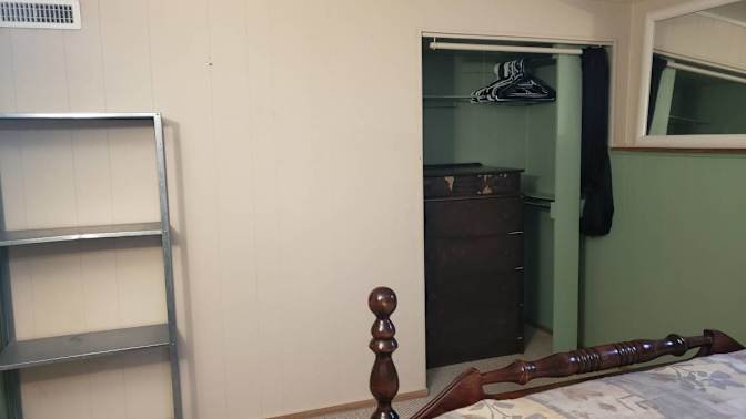 East 20th Avenue - Photo 3