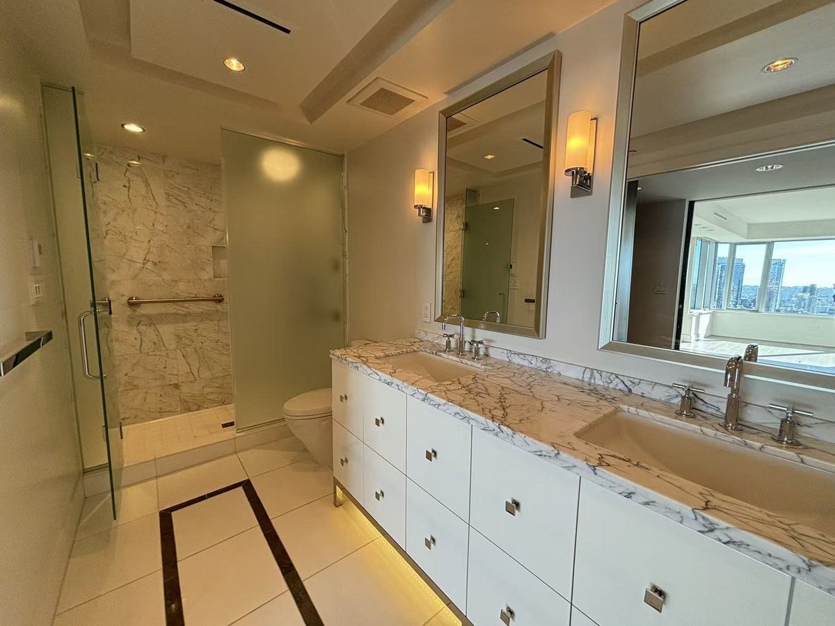 667 Howe Street - Photo 18