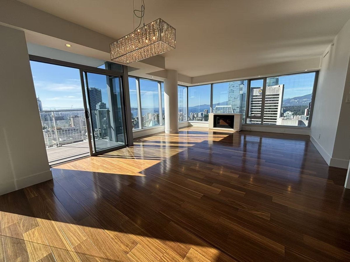 667 Howe Street - Photo 4