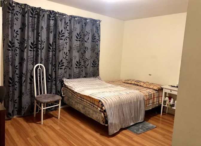 East 49th Avenue - Photo 12