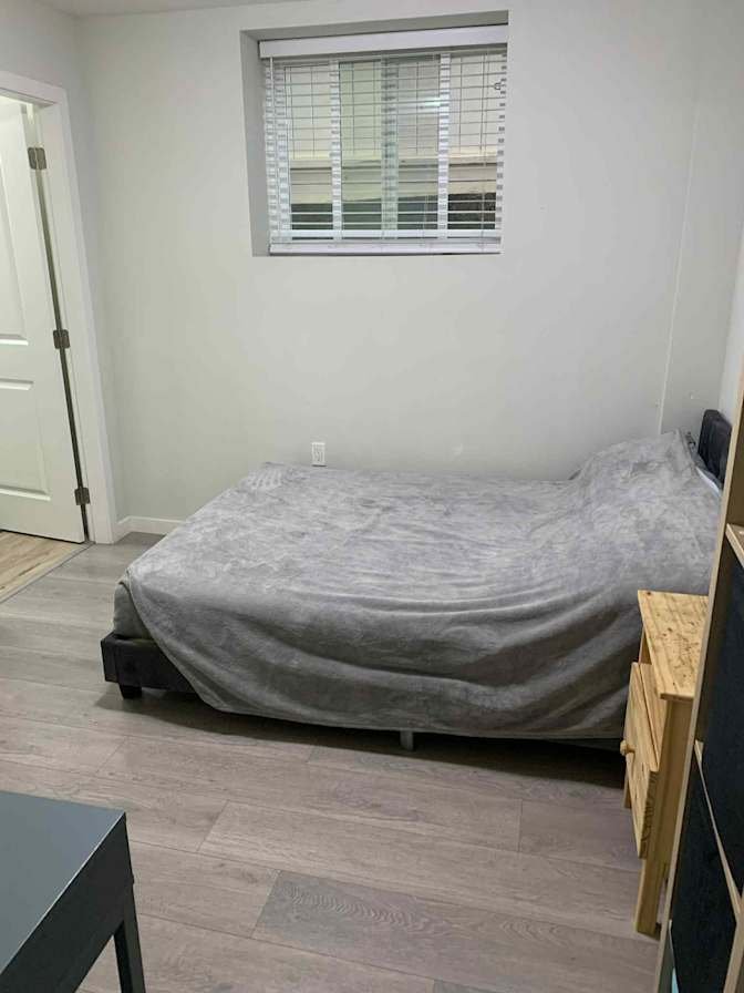 East 63rd Avenue - Photo 4