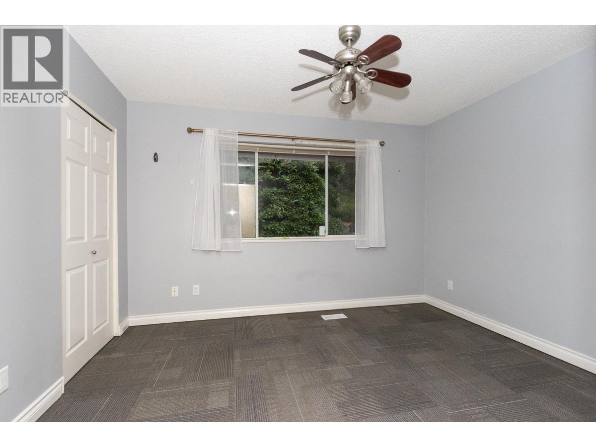 1381 CAMBRIDGE ROAD - Photo 19