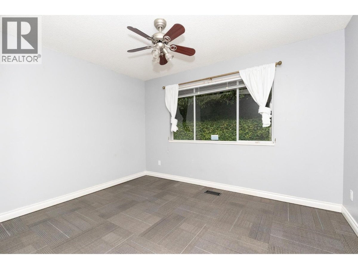 1381 CAMBRIDGE ROAD - Photo 20
