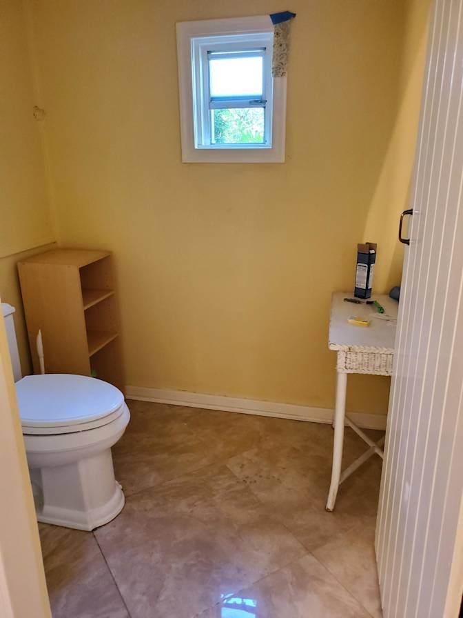 West King Edward Avenue - Photo 5