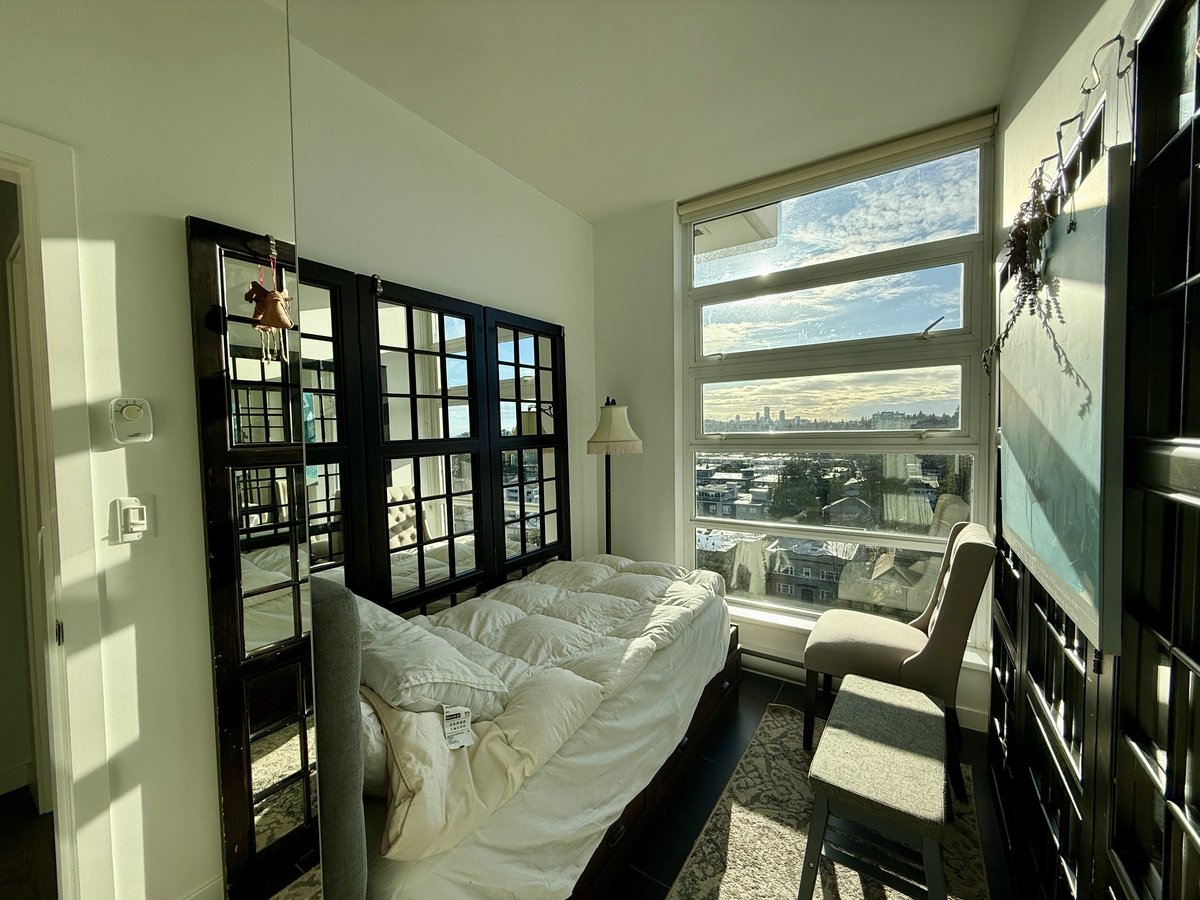 2550 Spruce Street - Photo 6