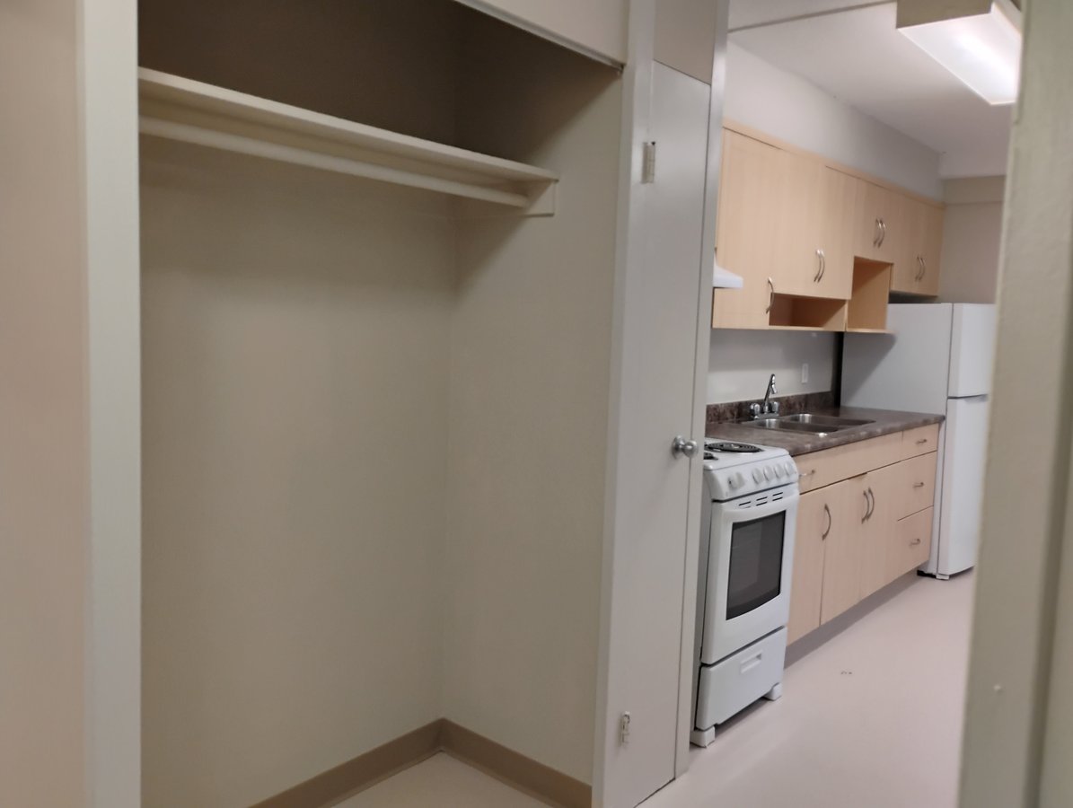 512 Campbell Avenue - Photo 4