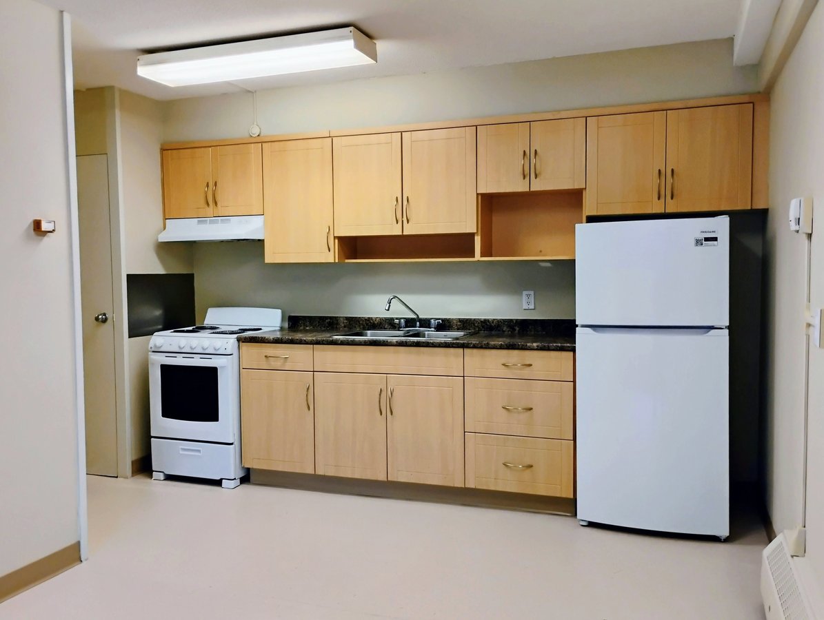 512 Campbell Avenue - Photo 5