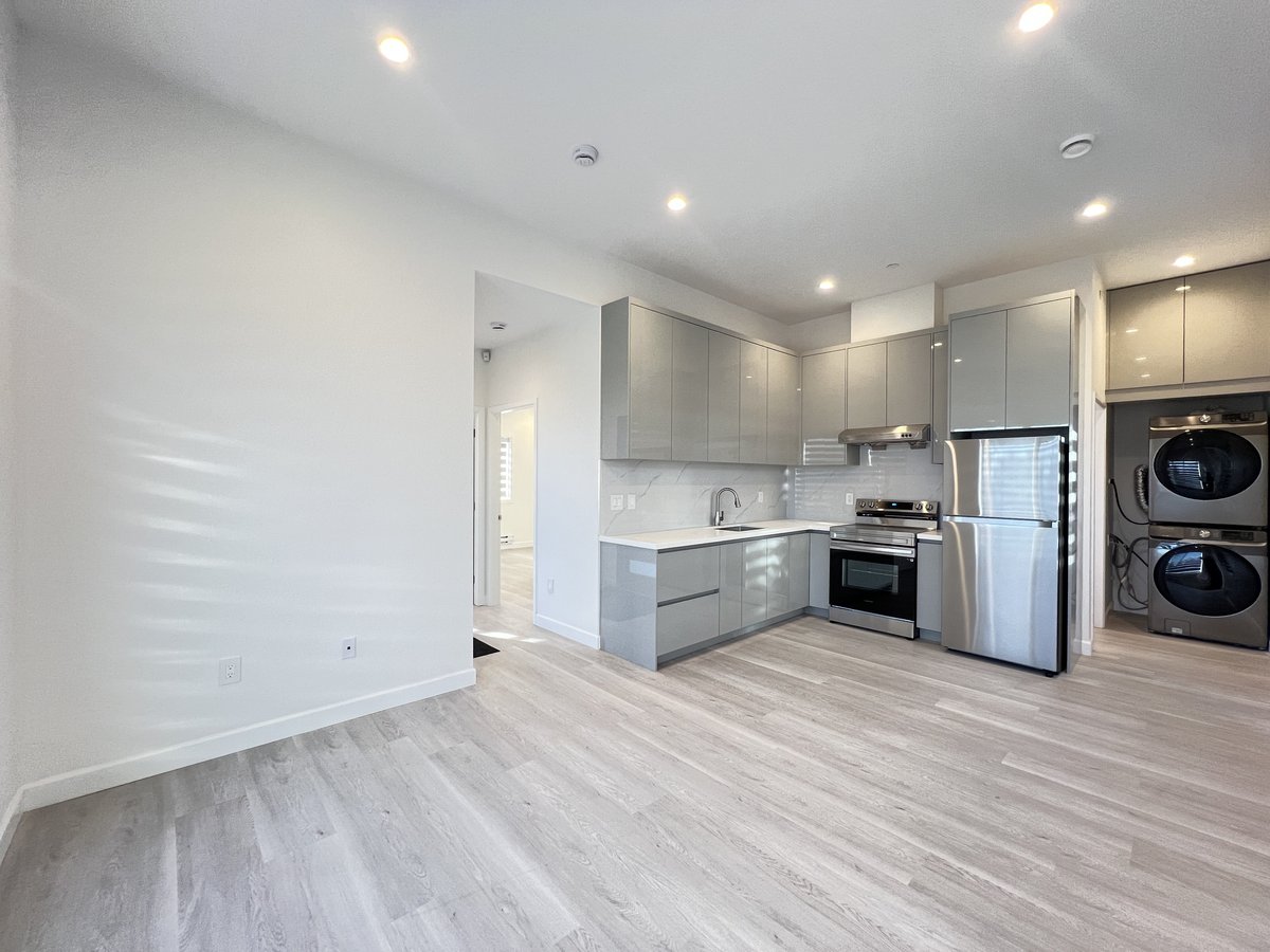 2035 Windermere Street - Photo 8