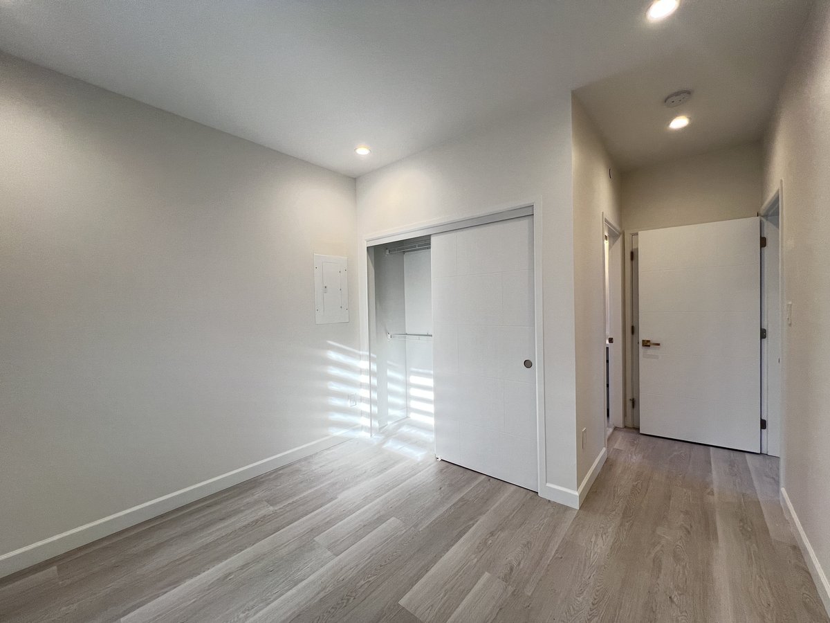 2035 Windermere Street - Photo 13