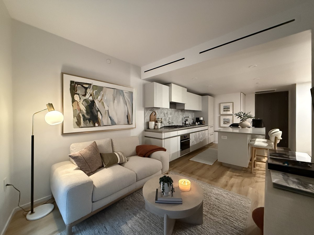 889 Pacific Street - Photo 3