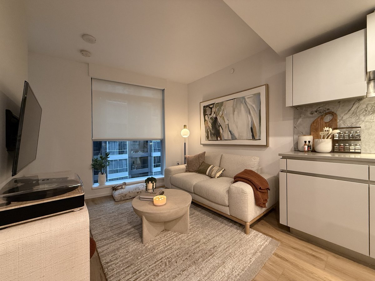 889 Pacific Street - Photo 4