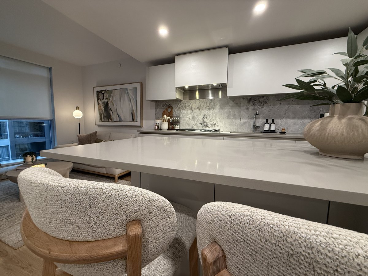 889 Pacific Street - Photo 9