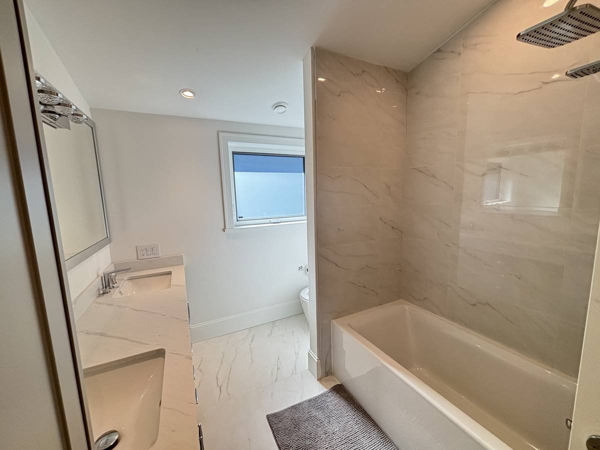 4065 West 14th Avenue - Photo 15