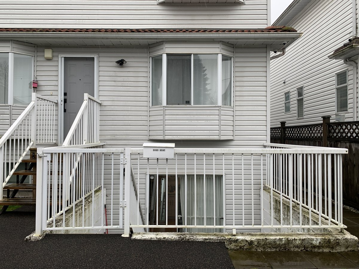 2469 Charles Street - Photo 2