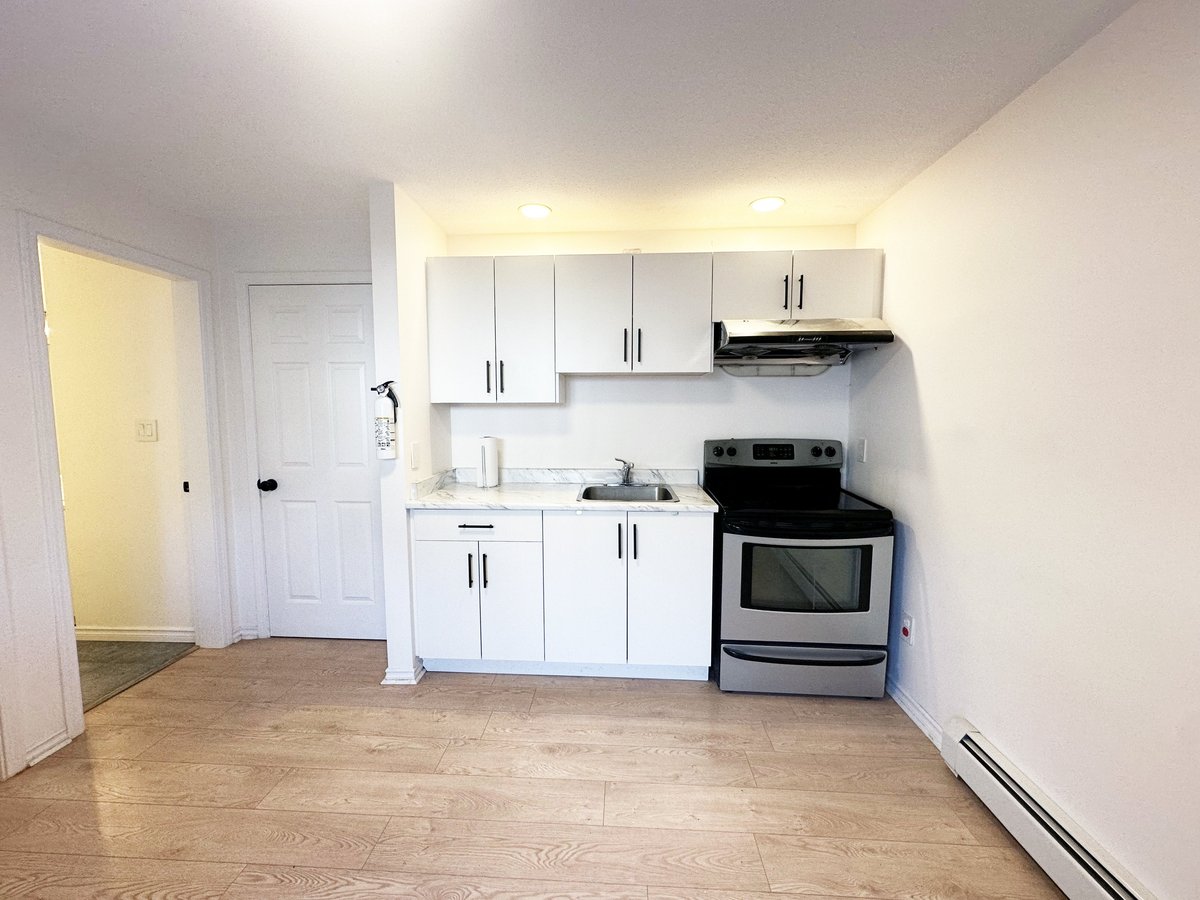 2469 Charles Street - Photo 7