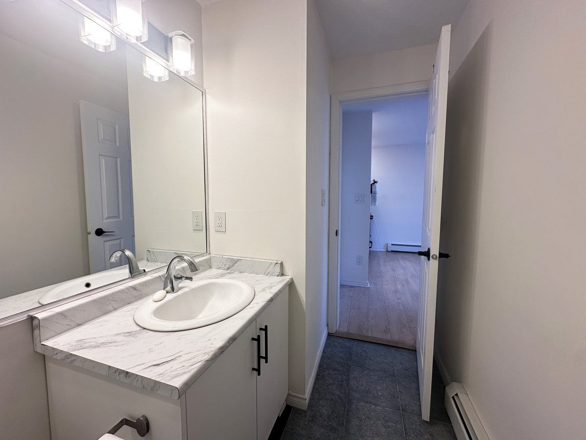 2469 Charles Street - Photo 11