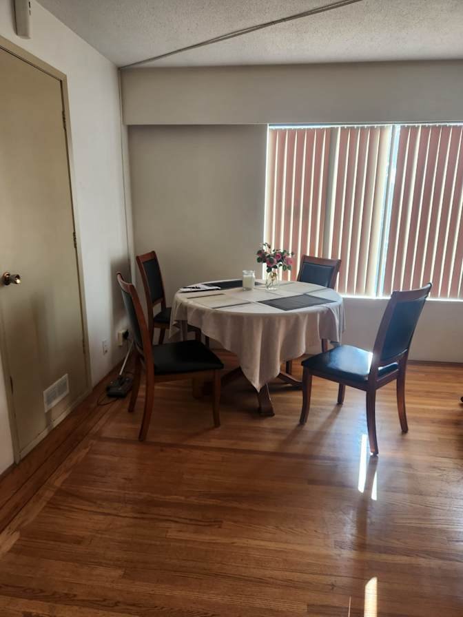 Oak Street - Photo 10