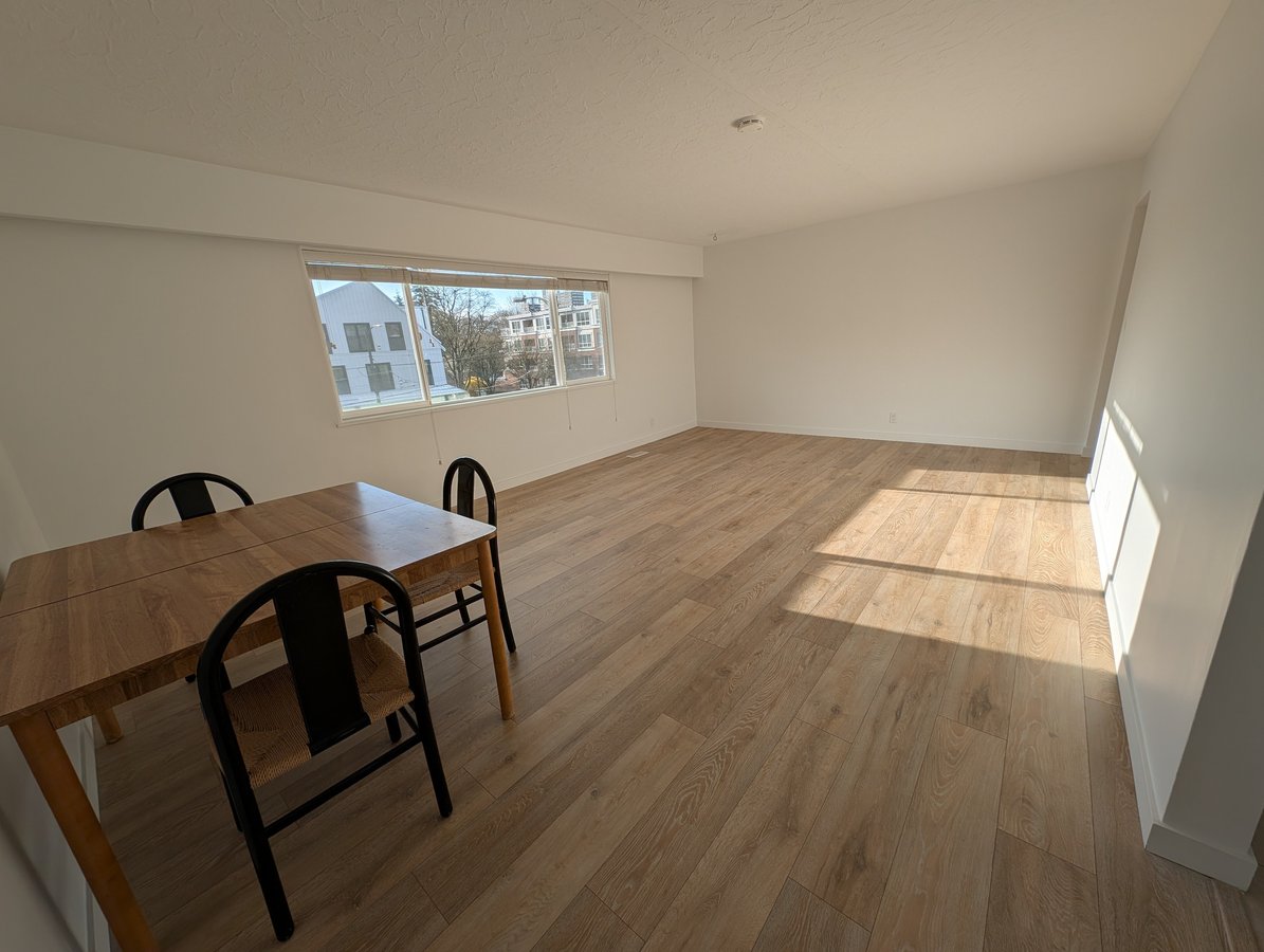 5778 Main Street - Photo 2