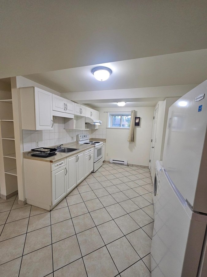 554 West 61st Avenue - Photo 5