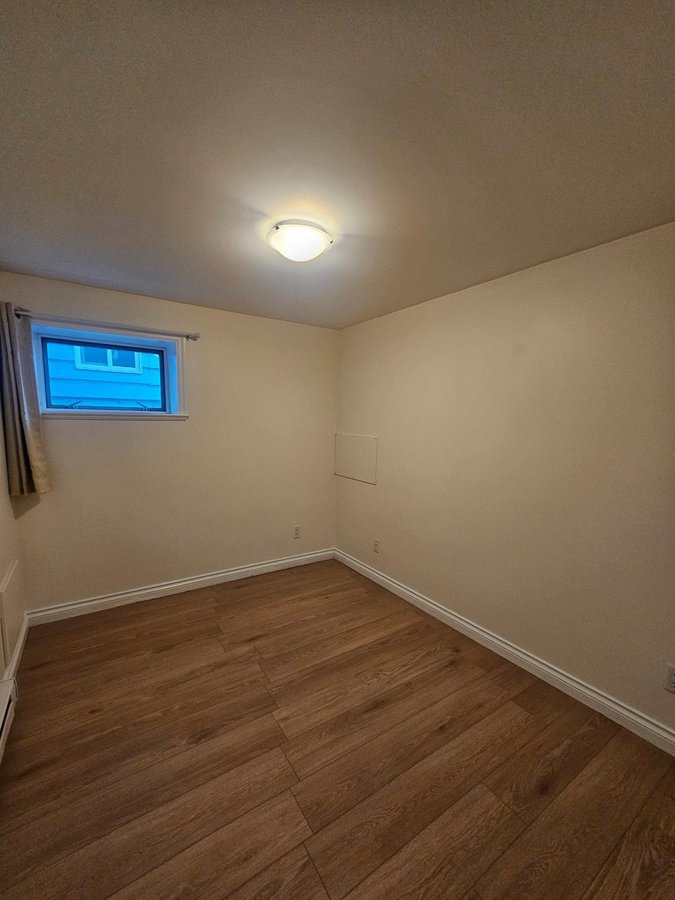 554 West 61st Avenue - Photo 13