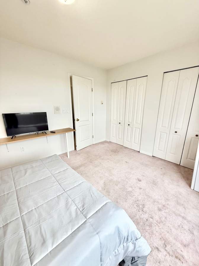 West 41st Avenue - Photo 3