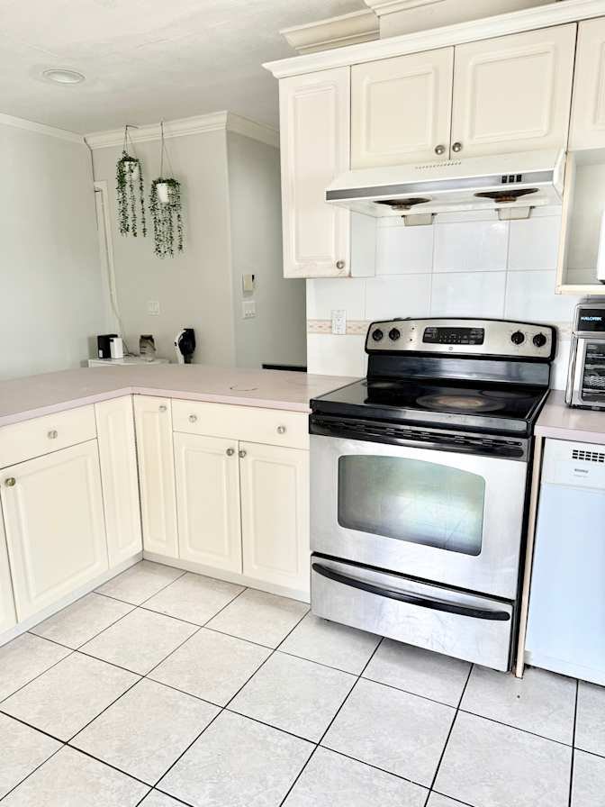 West 41st Avenue - Photo 8