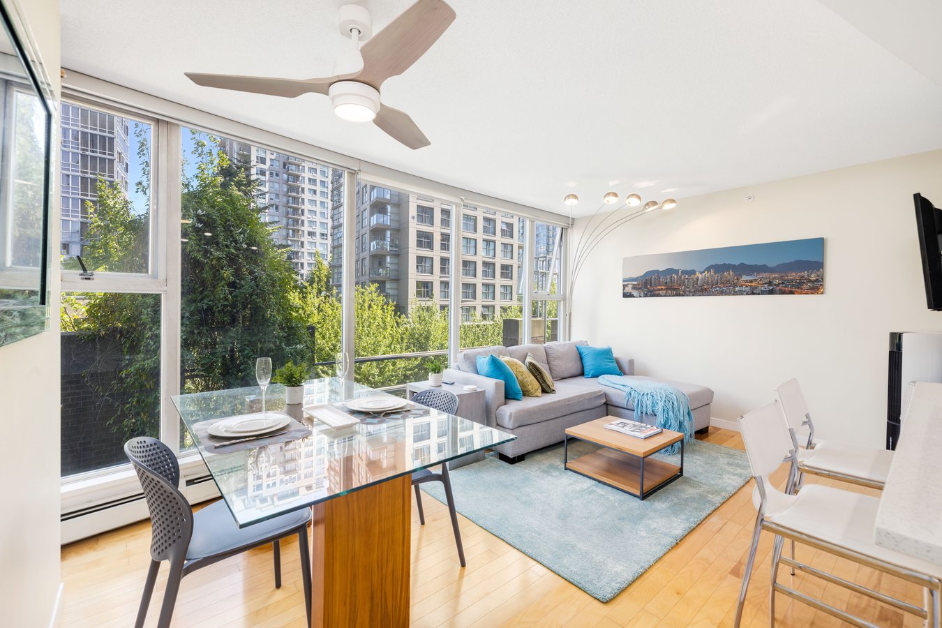 1008 Cambie Street - Photo 1