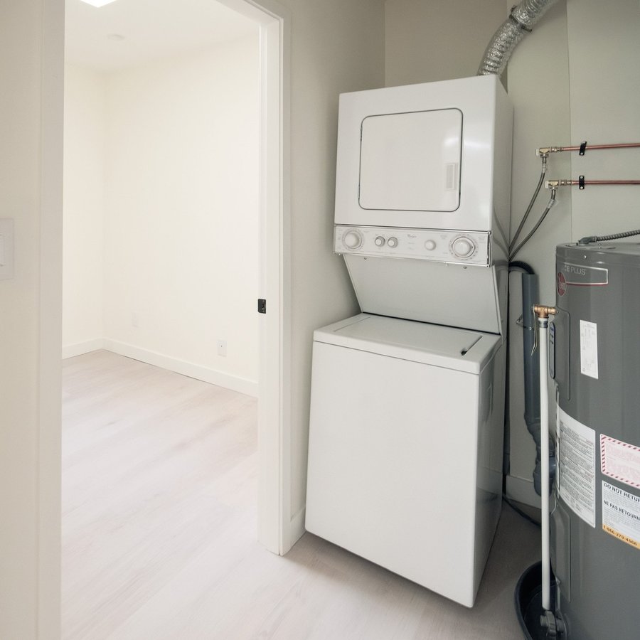 382 Powell Street - Photo 3