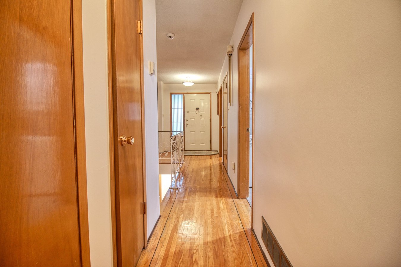 904 East 52nd Avenue - Photo 16