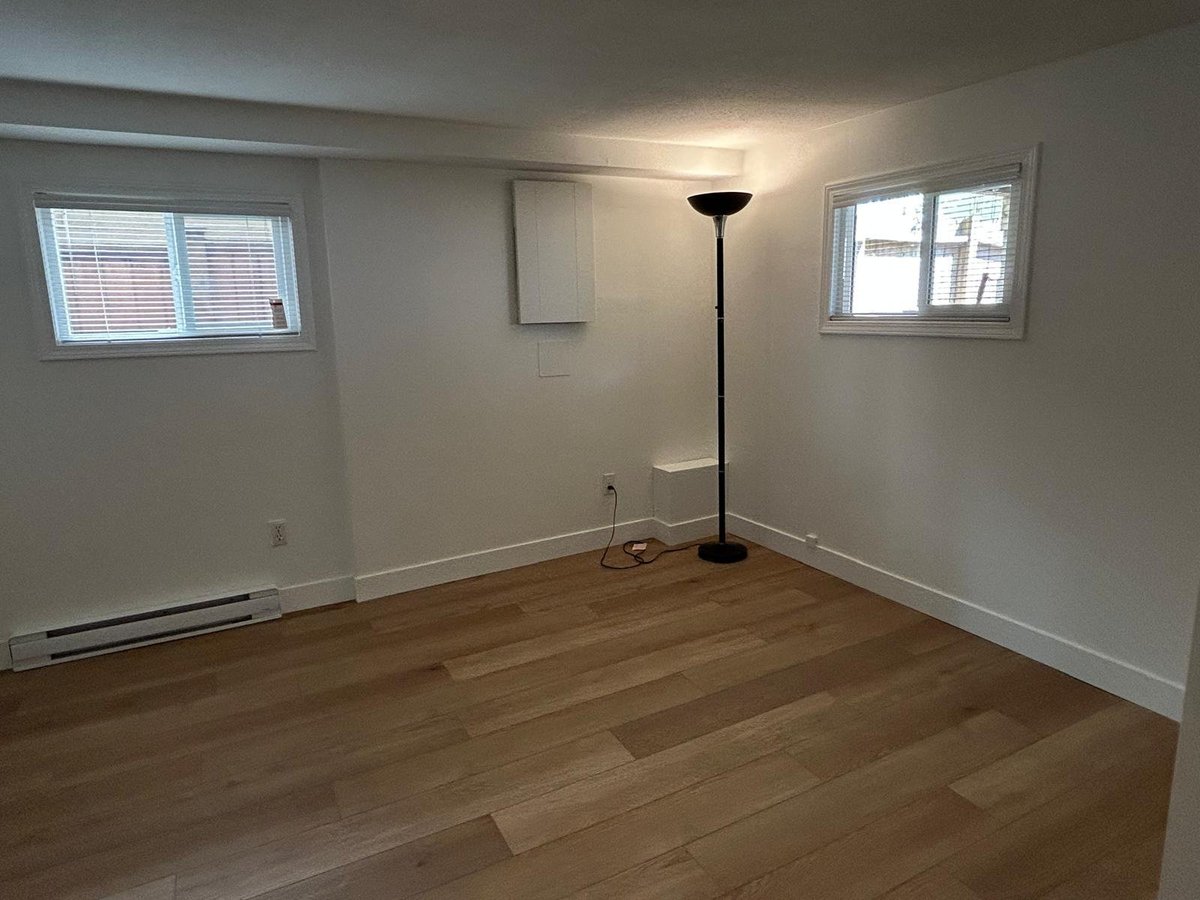 1328 Maple Street - Photo 5