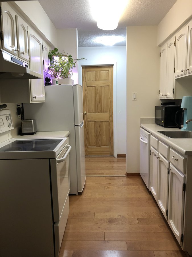 8770 Laurel Street - Photo 7