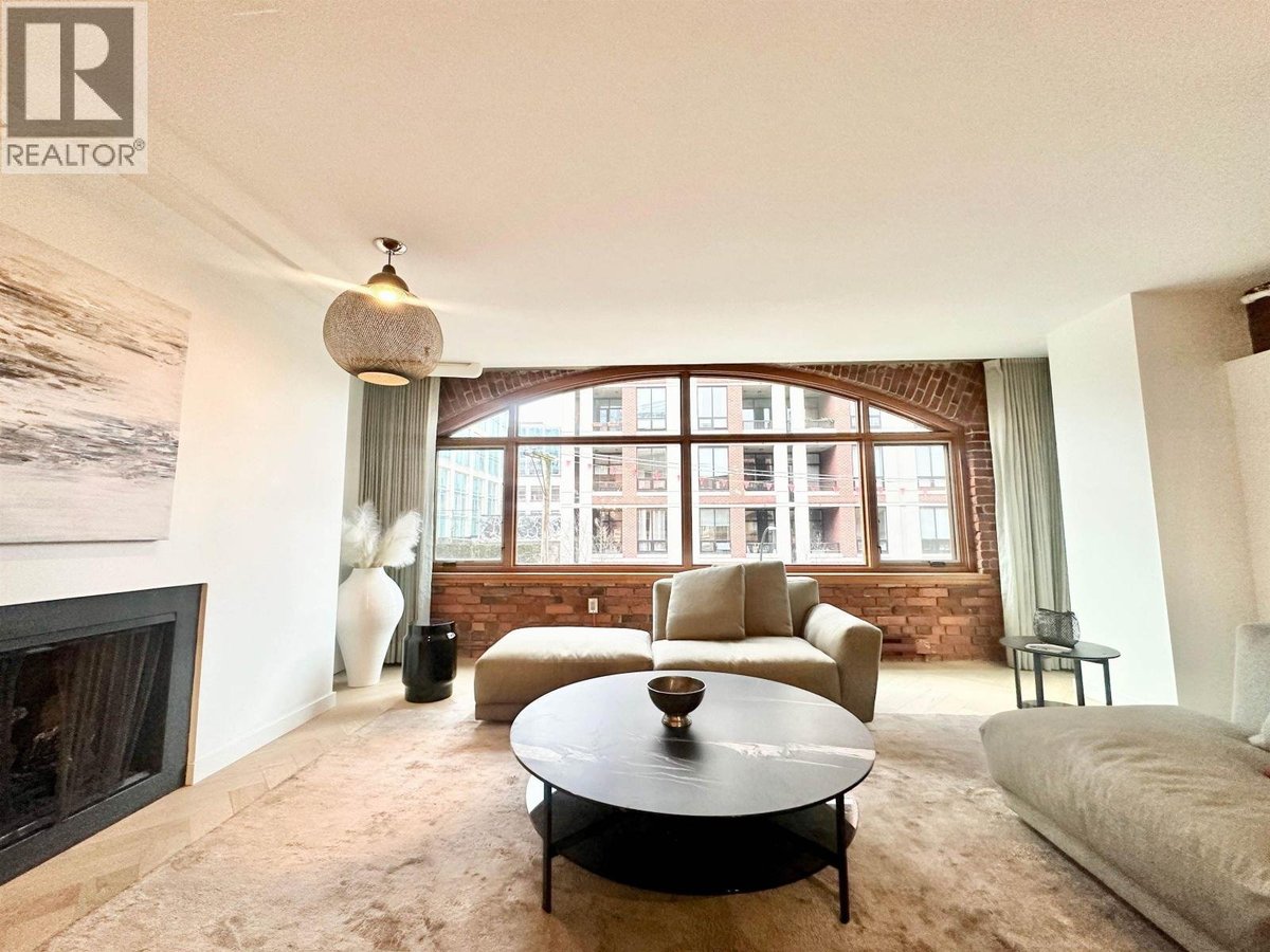 5-4 550 BEATTY STREET - Photo 4