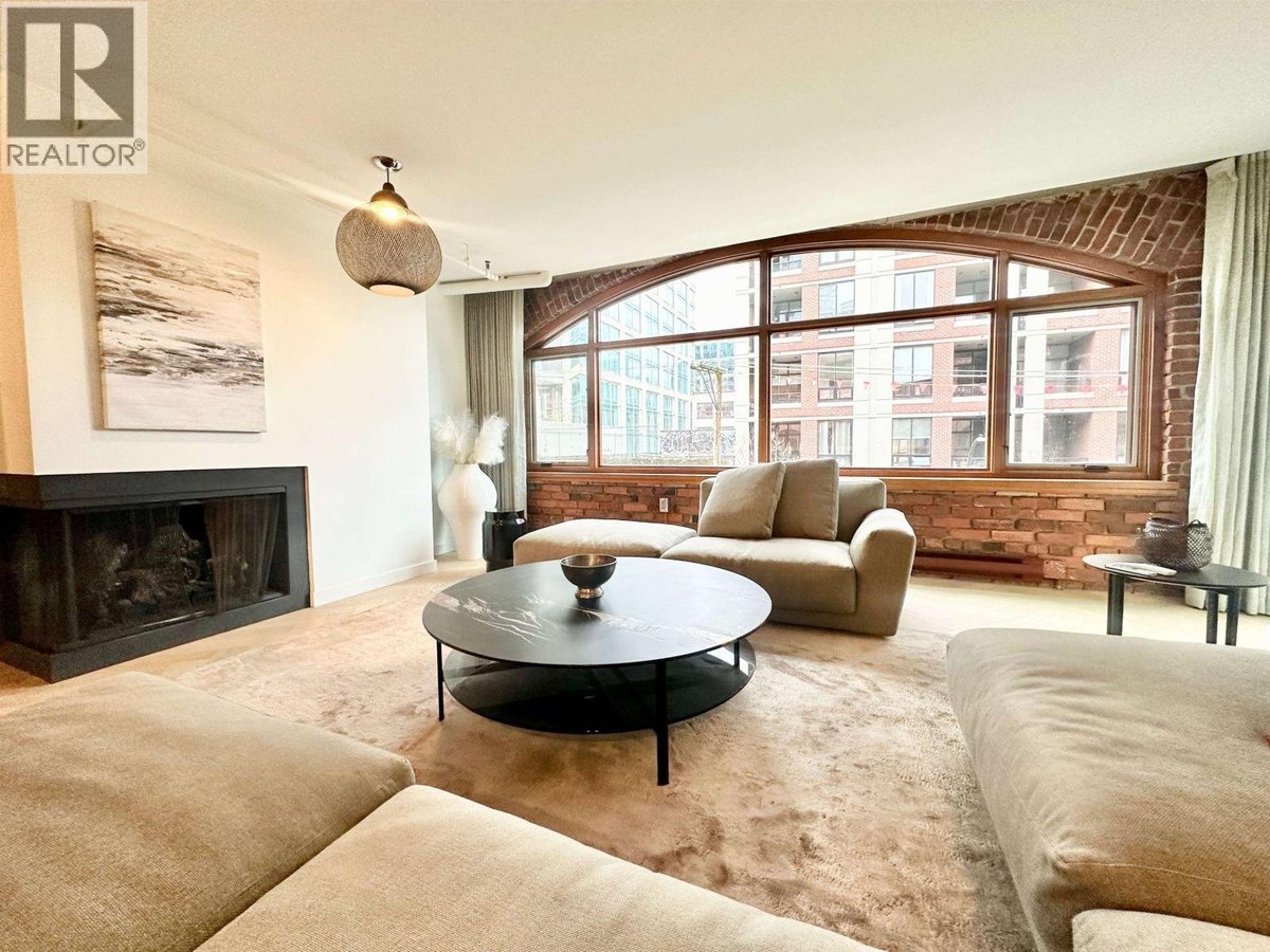 5-4 550 BEATTY STREET - Photo 5
