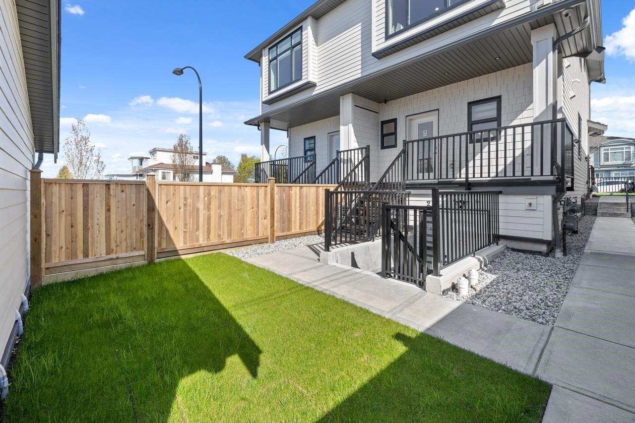 1412 East 54th Avenue - Photo 7