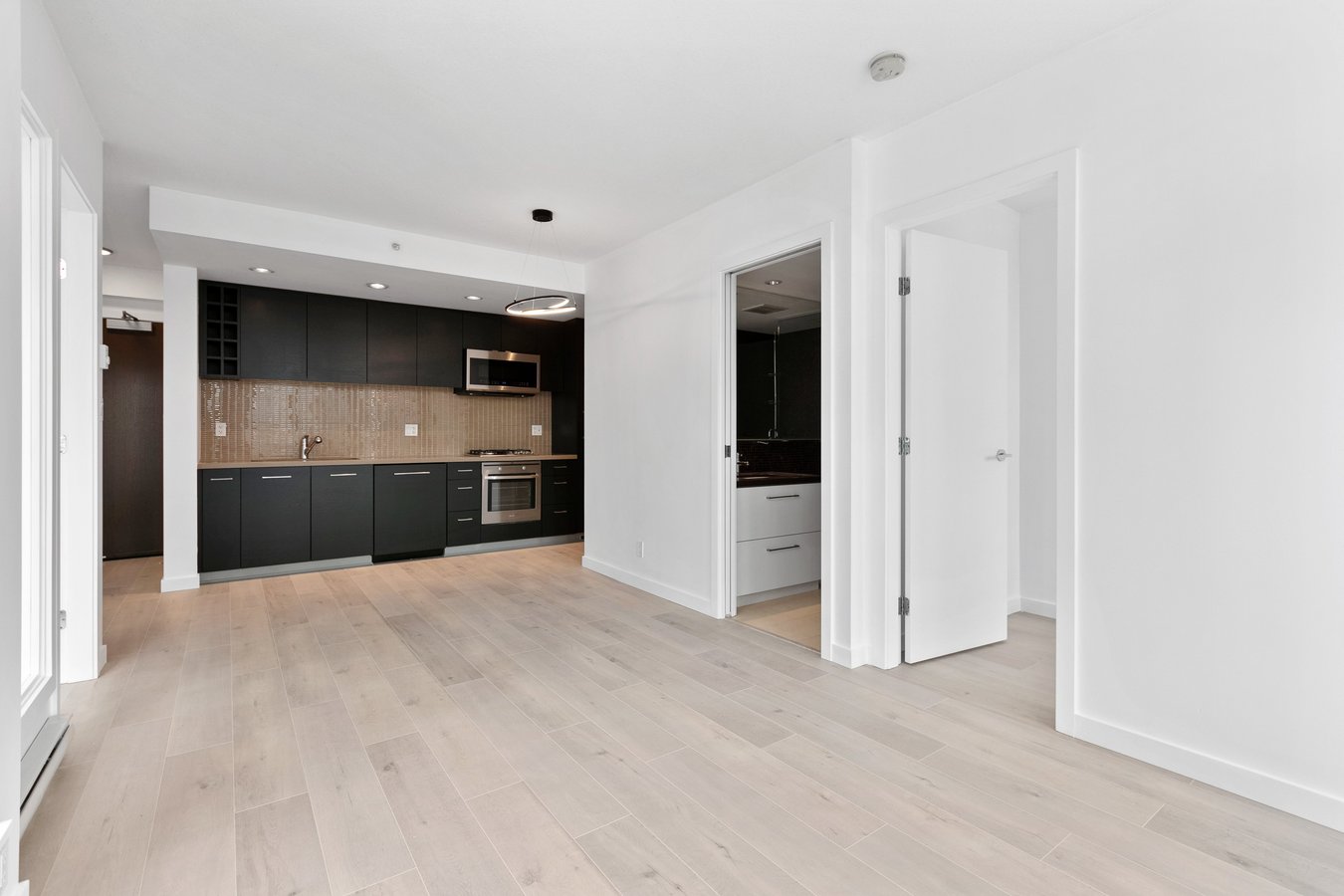 833 Homer Street - Photo 10