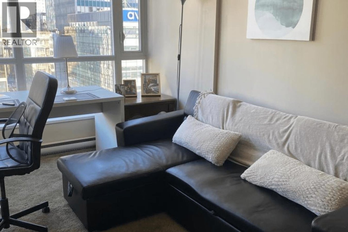 13Floor 833 SEYMOUR STREET - Photo 2