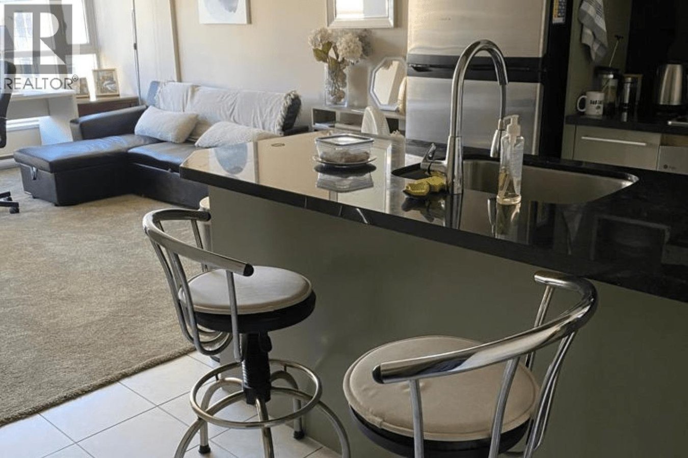 13Floor 833 SEYMOUR STREET - Photo 11