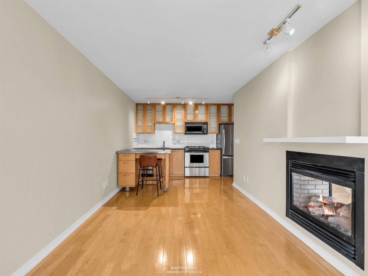 969 Richards Street - Photo 8