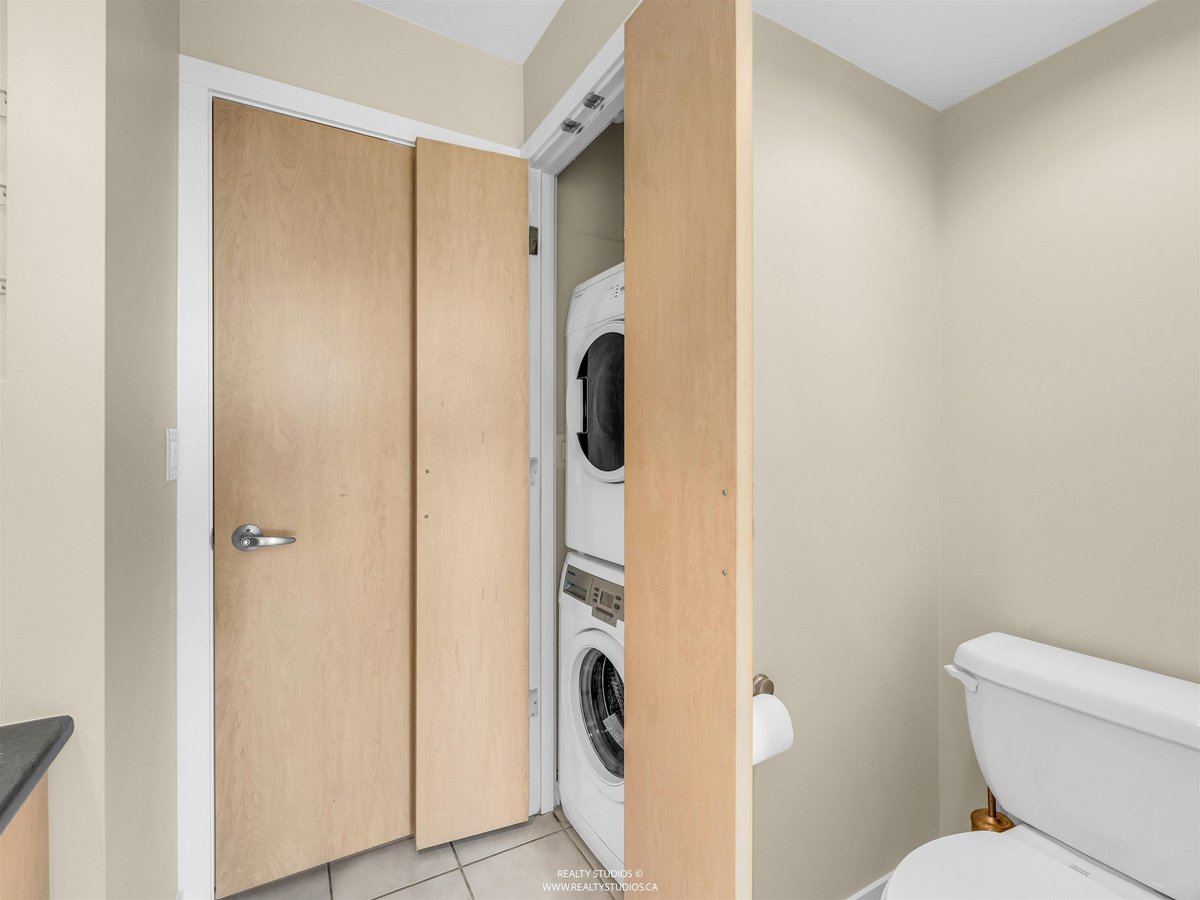 969 Richards Street - Photo 9