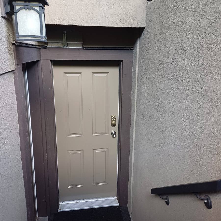 2257 Kings Avenue - Photo 7