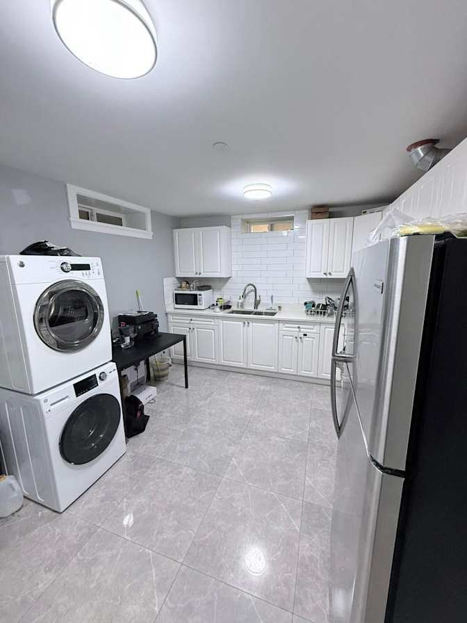 East 13th Avenue - Photo 1
