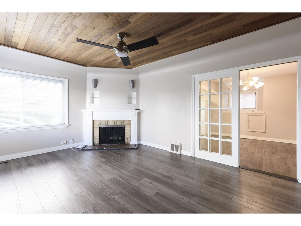 4525 Knight Street - Photo 3